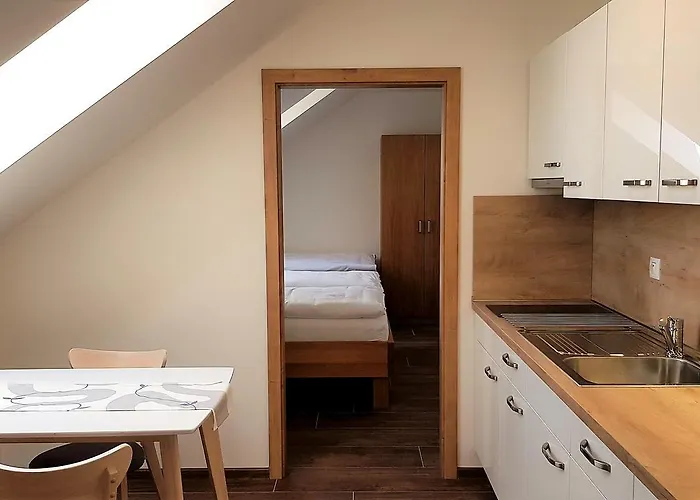 U Krizku 3* Kobylí