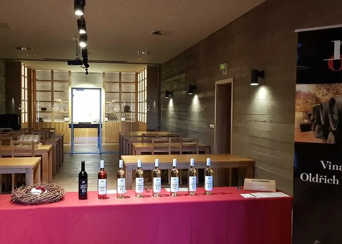 U Krizku Gasthof Kobylí